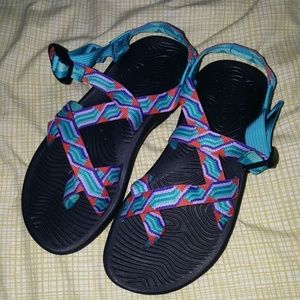 NWT Chaco Women's ZVOLV 2 Sandal size 9 Candy Mint